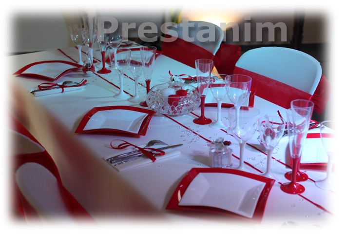 decorations-table-mariage-amour-rouge-blanc