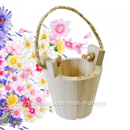 seau-a-dragees-en-bois